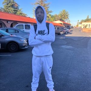 Meet your Posher, Nathaniel